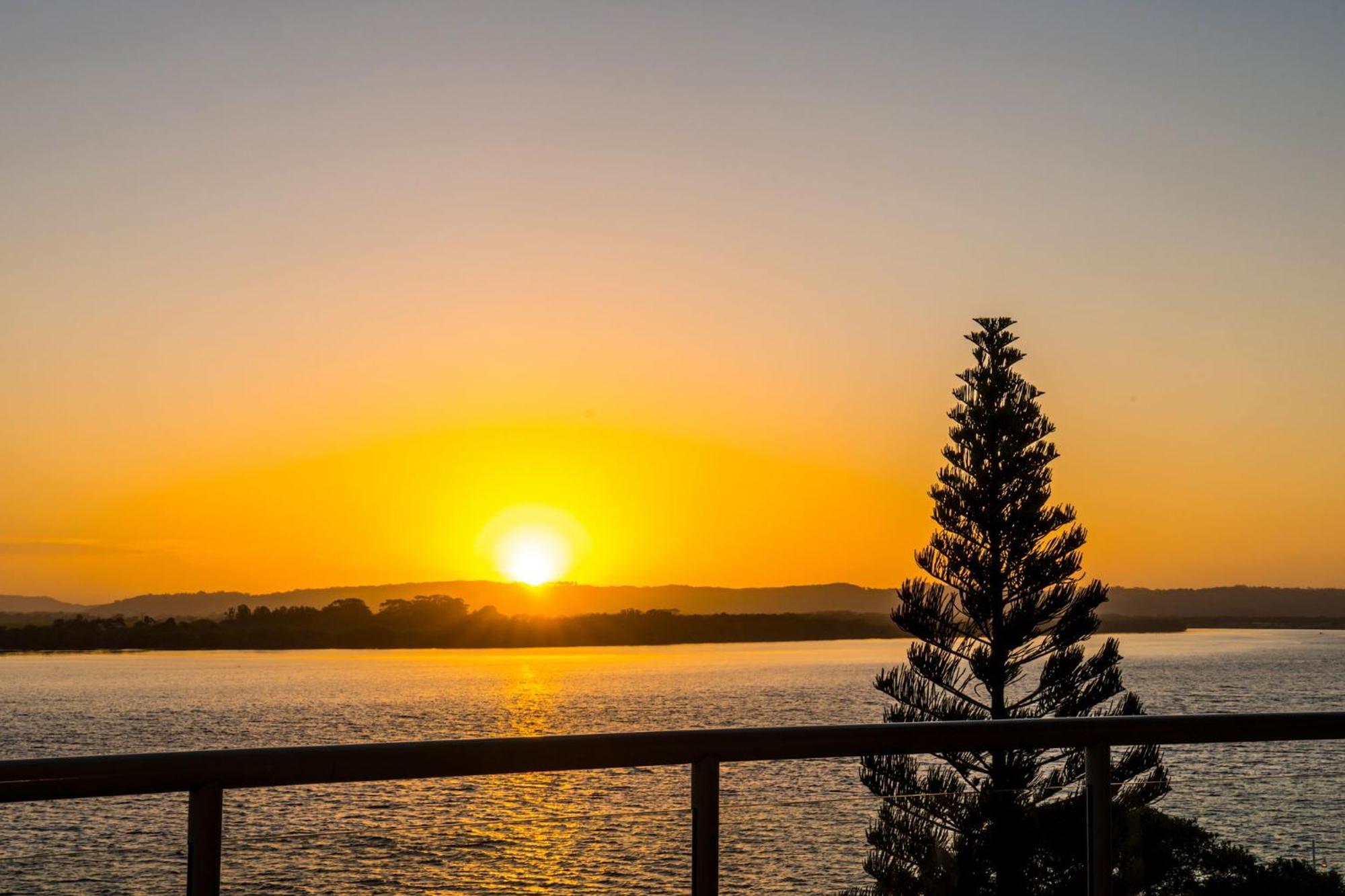Riverside Holiday Apartments Ballina Eksteriør billede